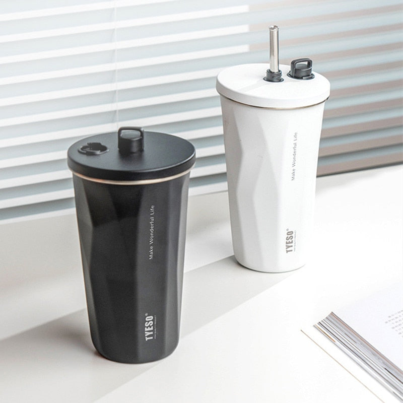 Insulated Mug/Tumbler With Telescopic Straw Stainless Steel Coffee Mug 600ML